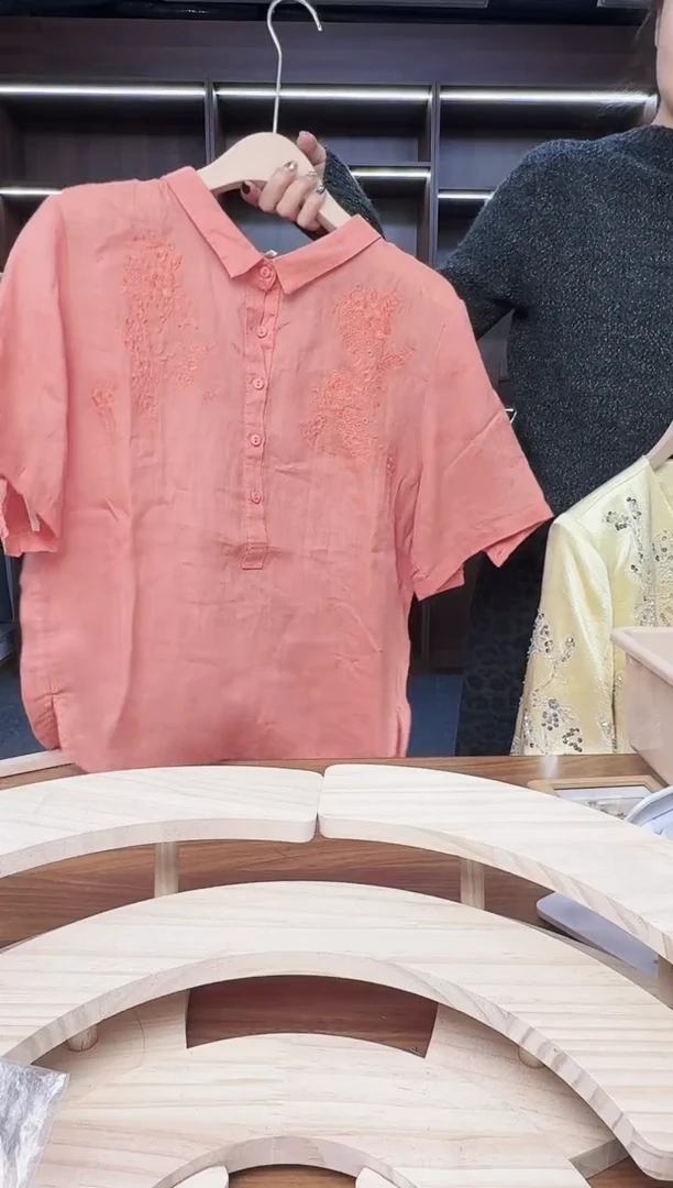 织绣114蒙阿苏苗绣传承