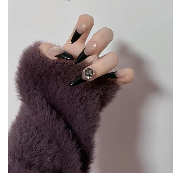黑色法式穿戴甲显白高级感长甲美甲贴片秋冬穿戴式手工直播链接