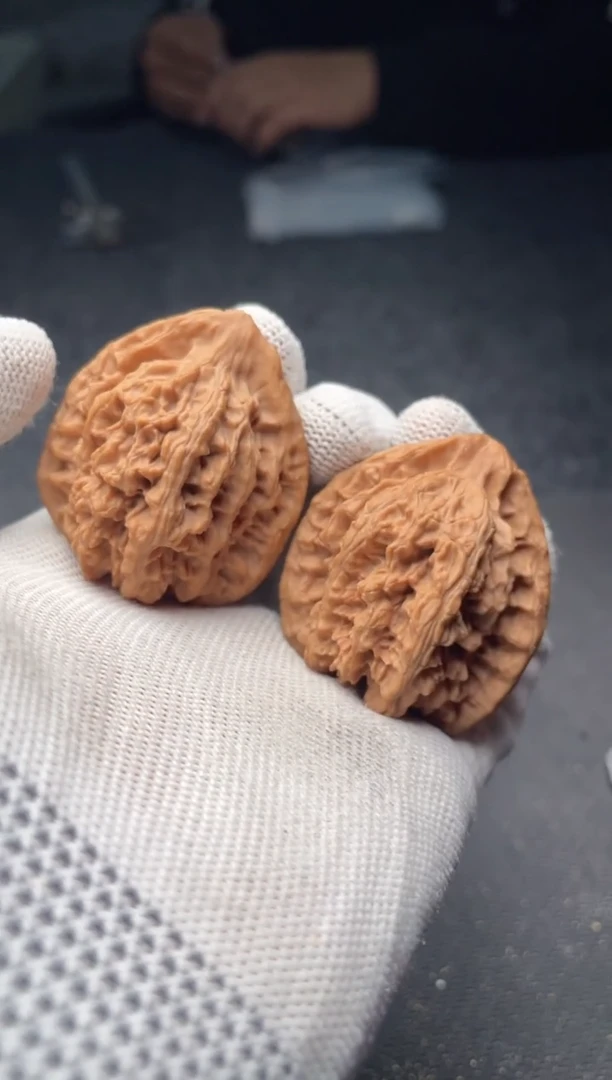 把件文玩核桃a200  龙脊背  38尺