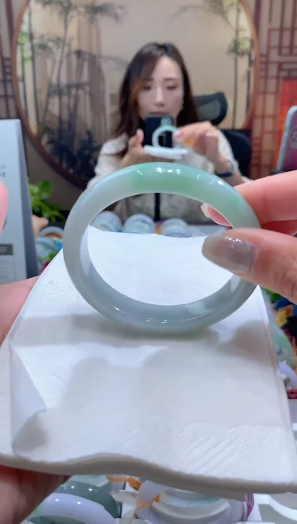 未镶嵌手镯翡翠000072718