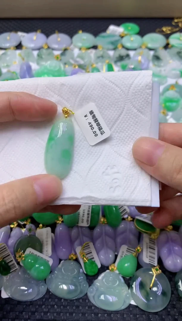 颈饰未镶嵌翡翠天然缅甸翡翠A货
