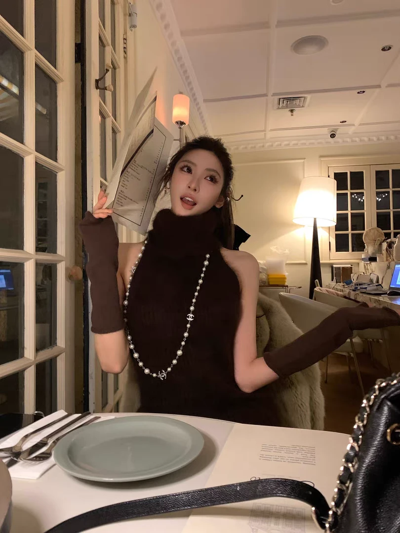 【老钱高智】无袖高领针织打底衫上衣秋冬2025新款显瘦半身裙套装女