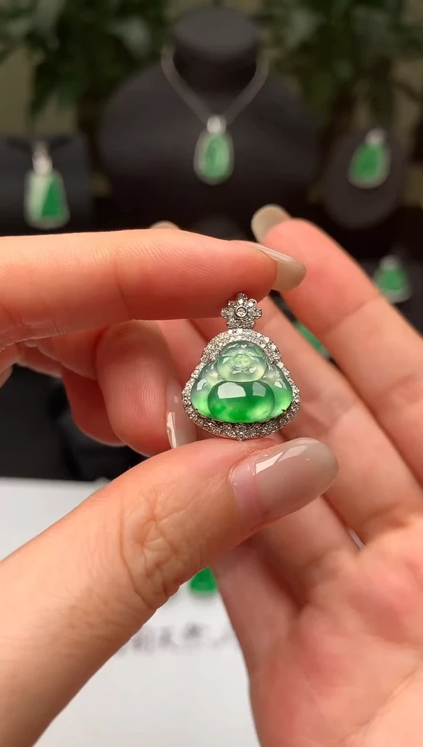 翡翠18K金镶嵌吊坠(不含链)佛公