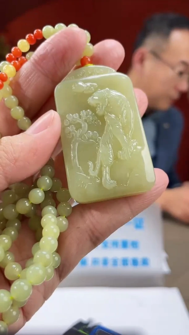 【闪购商品】定制和田玉多样性发货拍一发一