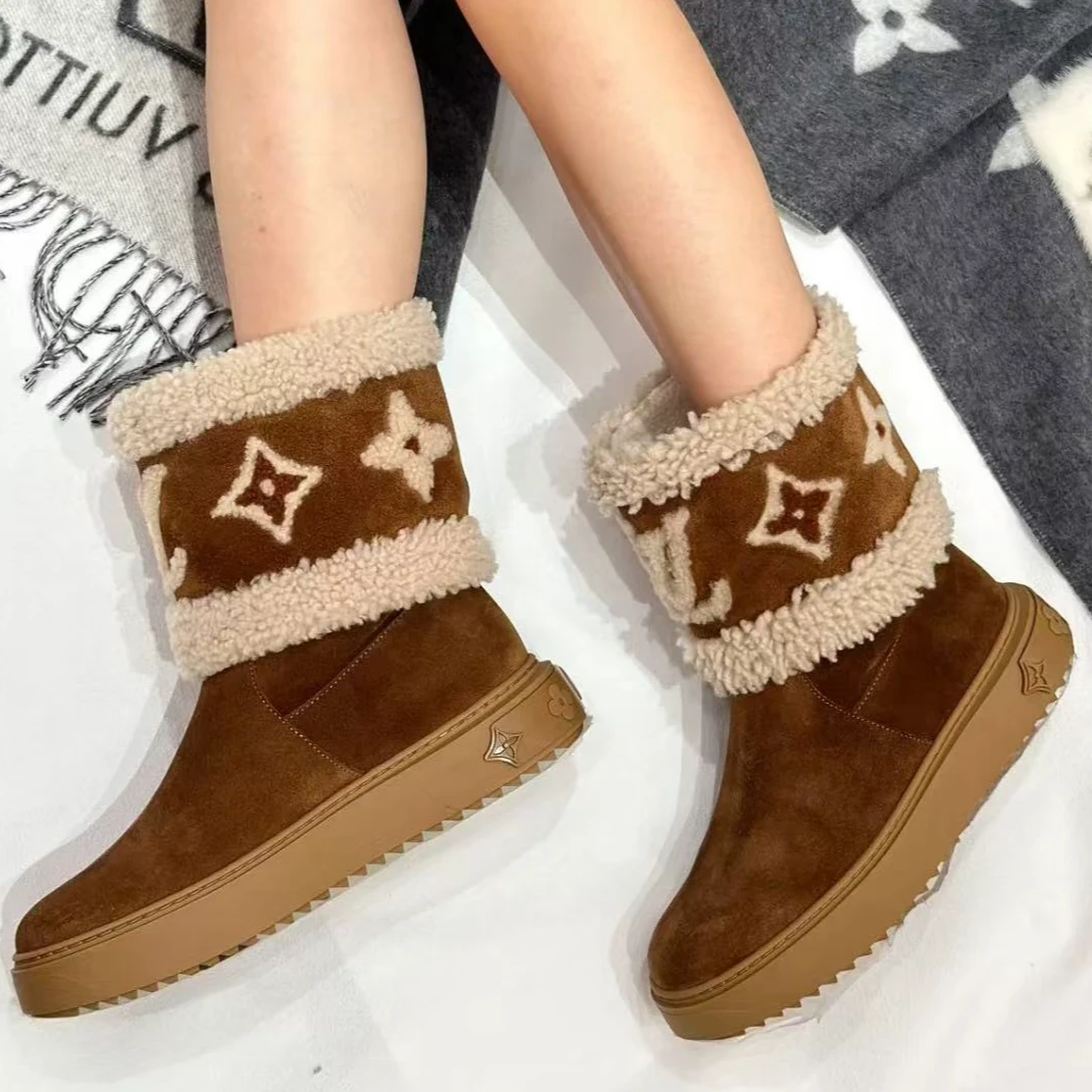 全新未使用 LOUIS VUITTON PARIS /平底及踝靴/36码