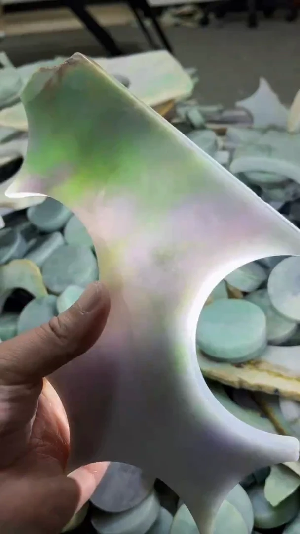 【闪购商品】翡翠挂件未镶嵌A货康壹144