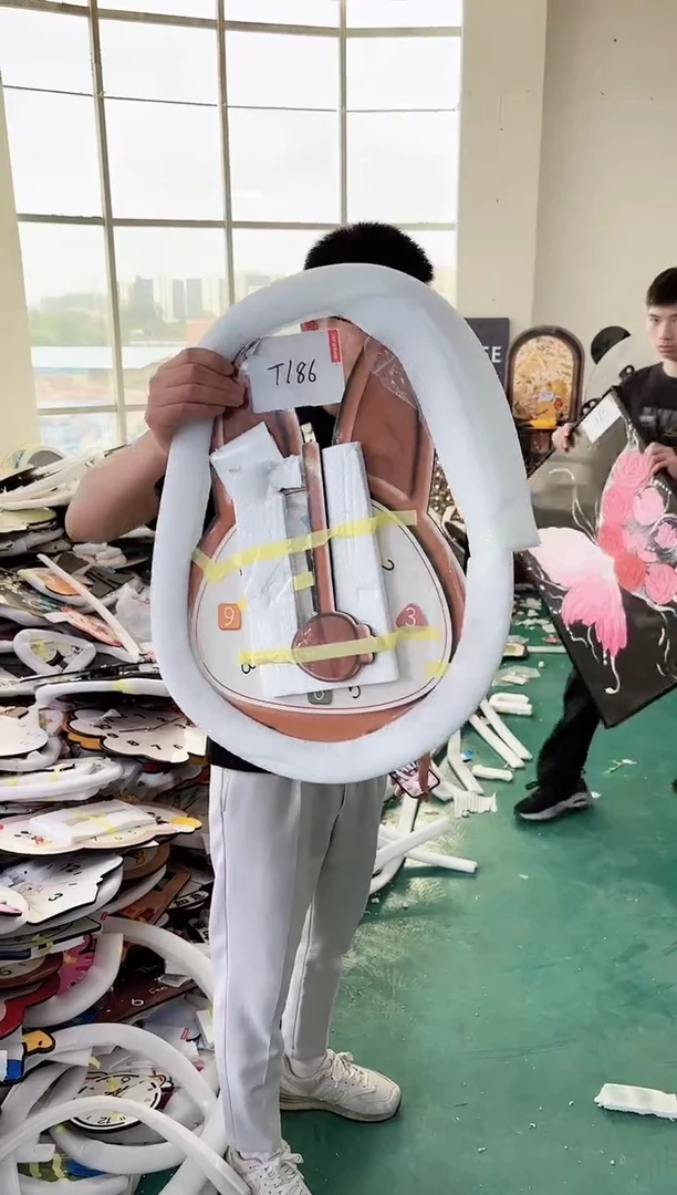 圆形孤品微瑕小河果果闪购T186