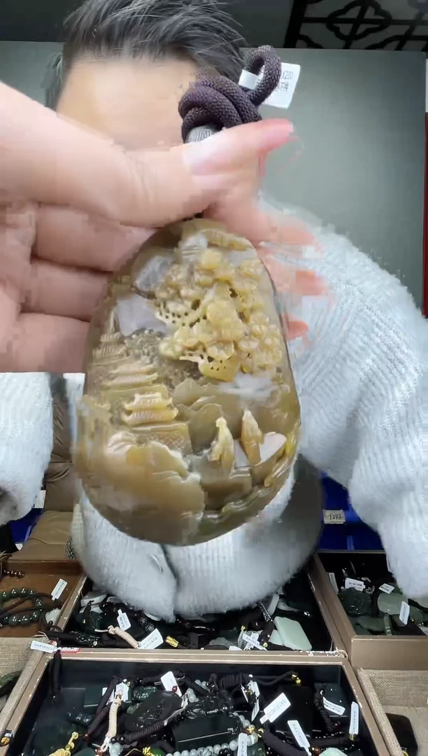 未镶嵌和田玉挂件1