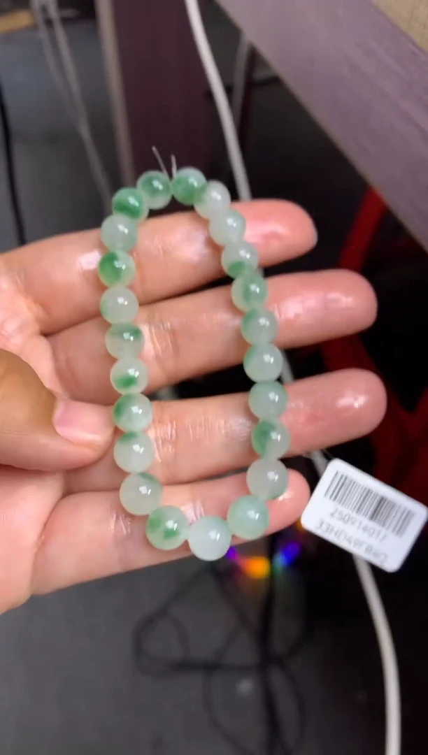 未镶嵌定制翡翠b****?毛货