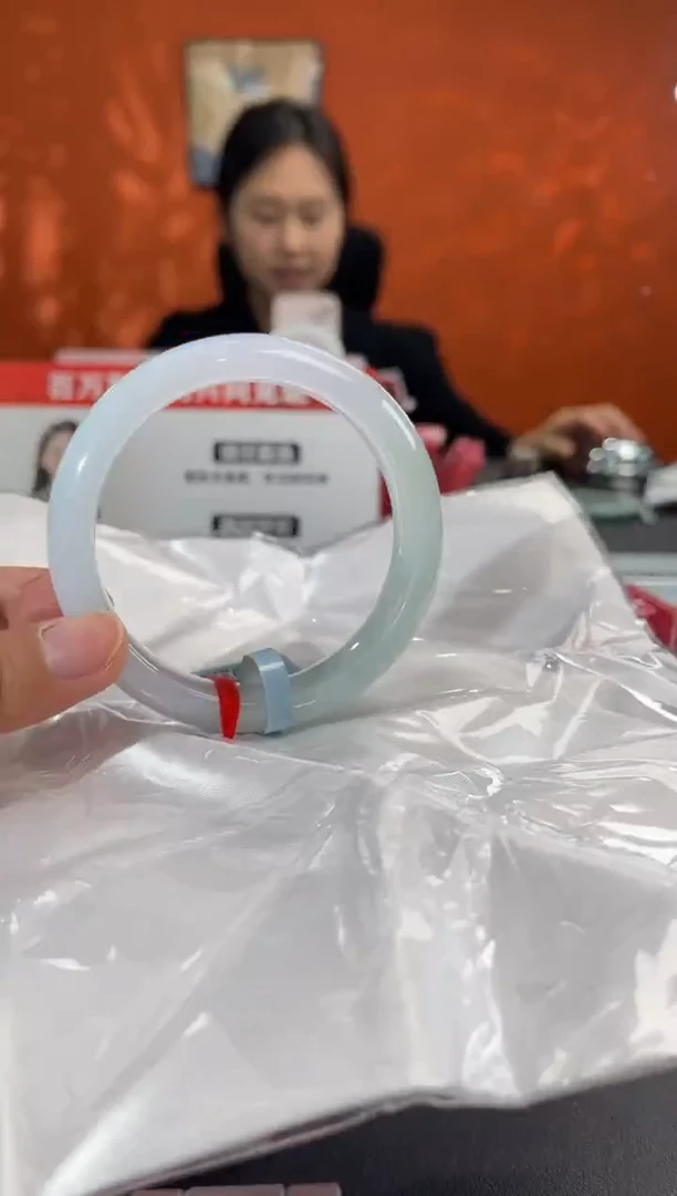 未镶嵌手镯翡翠茜****笑59