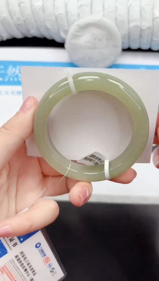 手镯和田玉未镶嵌243-57QS5