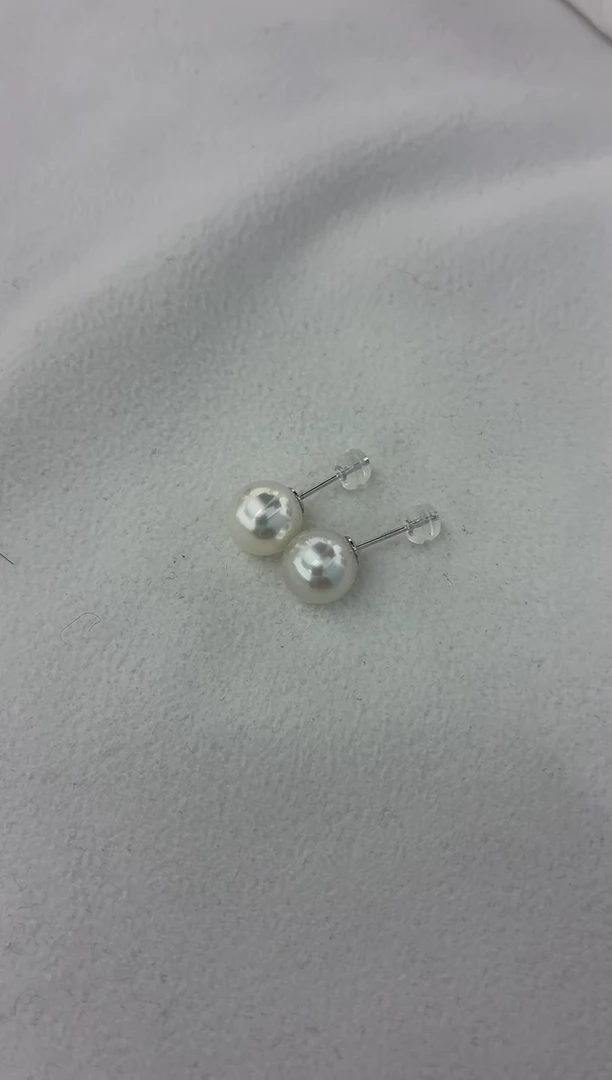 18K金镶嵌耳饰海水珍珠澳白非正圆10-11素钉