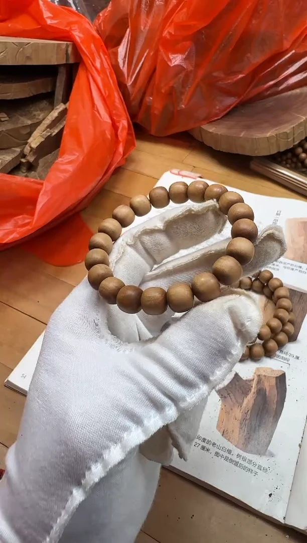 【闪购商品】檀香木手串/手链老山檀香钢印料9*10单圈