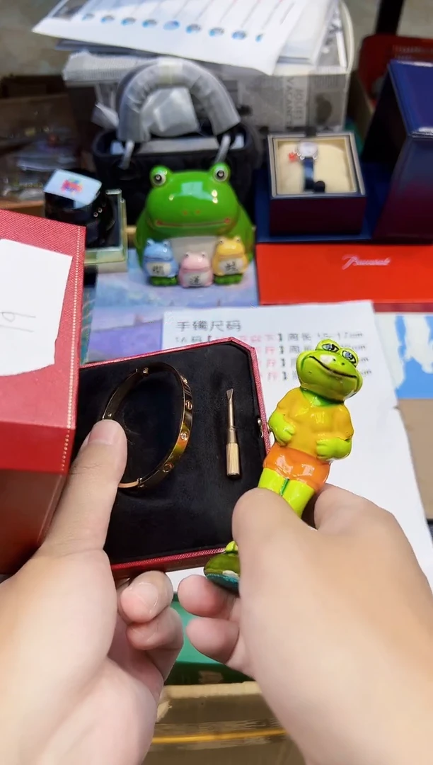 瓷片19瓷瓷瓷瓷瓷瓷瓷瓷