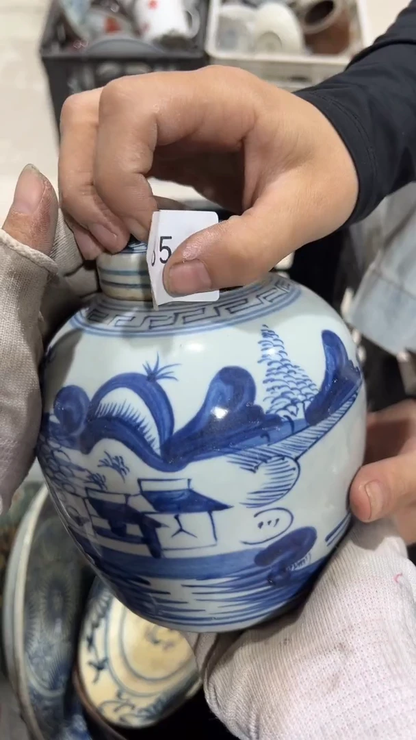 陶瓷难**年工艺品0915856