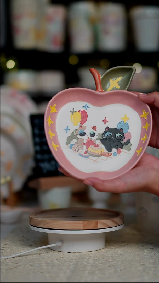 可爱景德镇苹果盘子