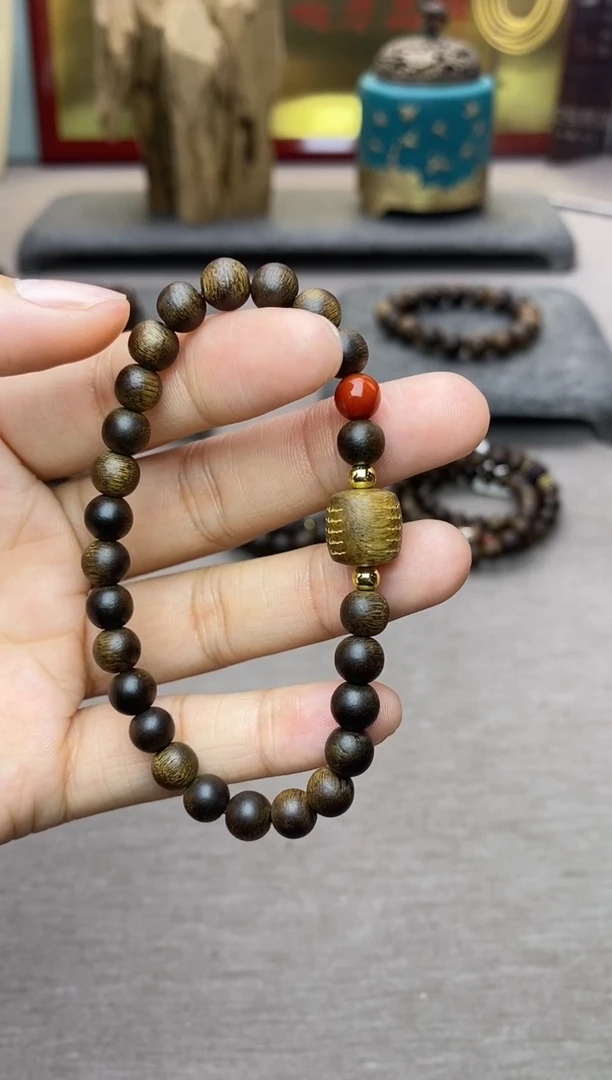 【闪购商品】沉香手串富森红土0.6+五条+配饰沉水单圈