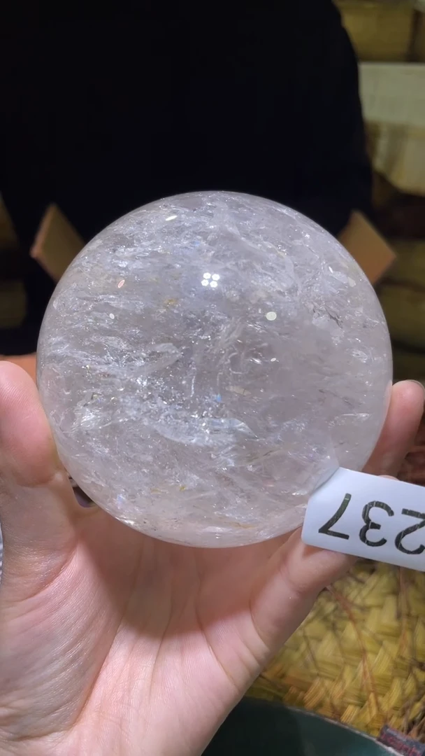 未镶嵌珠宝半成品水晶?****汪印度喜马球-237+灯底座