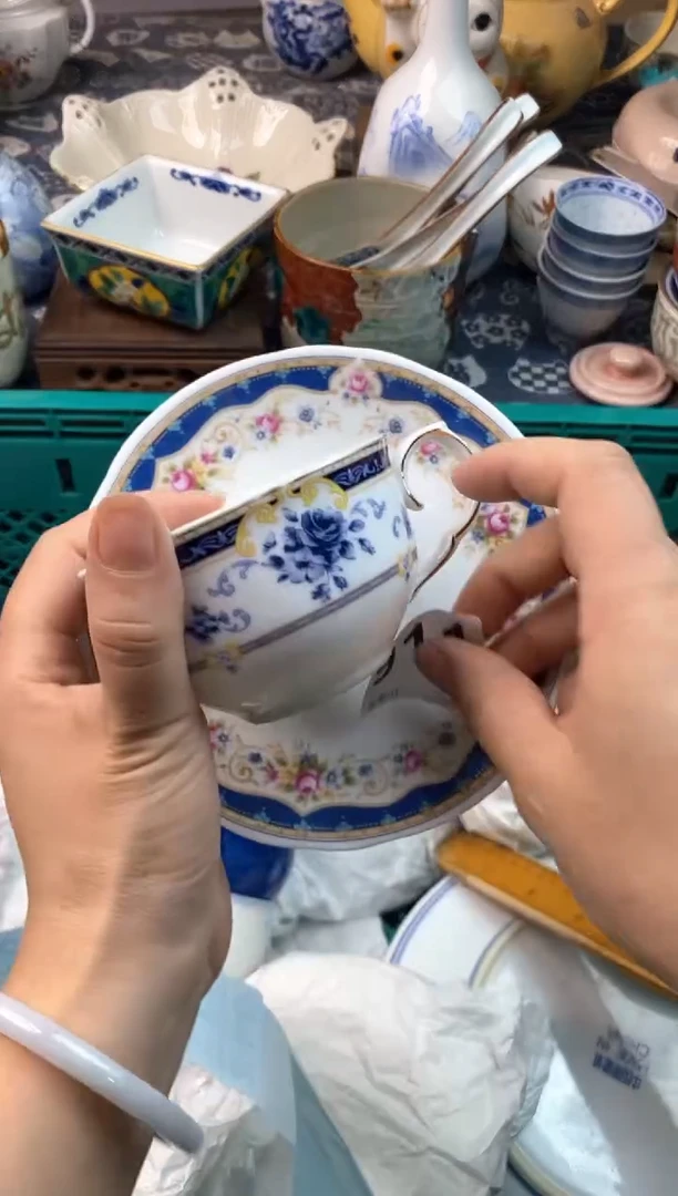 瓷片小*宝( ⊙ o ⊙ )( ⊙ o ⊙ )