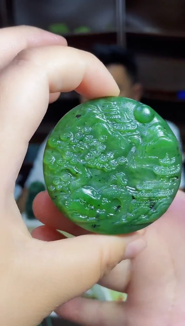 和田玉未镶嵌颈饰1