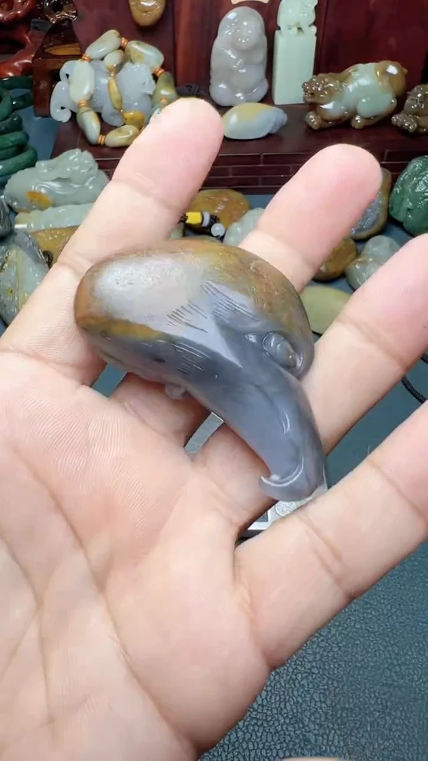 未镶嵌和田玉把件-