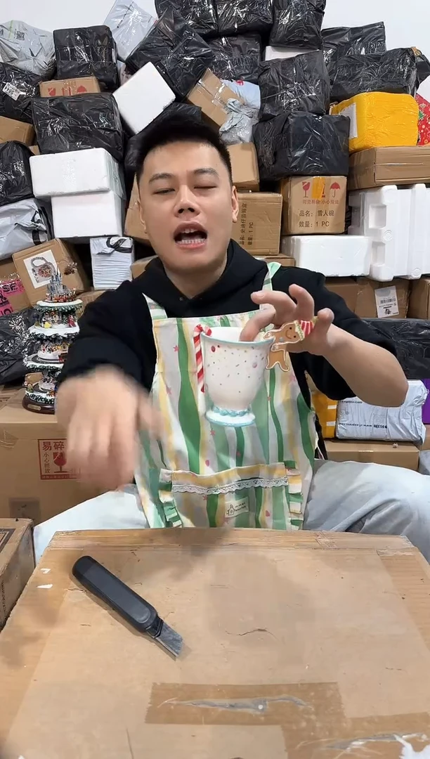 瓷片姜饼人一杯一勺