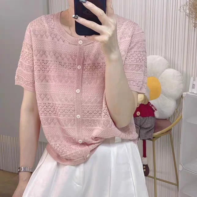 2025夏季新款镂空天丝短袖单排扣针织衫女圆领薄款洋气百搭上衣T