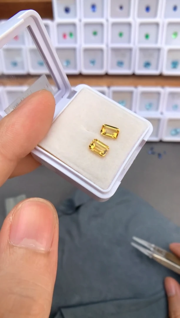 未镶嵌裸石定制绿柱石1.93ct 12054