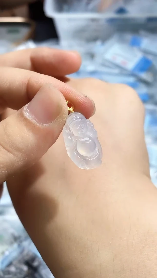 翡翠18K金镶嵌颈饰250610393