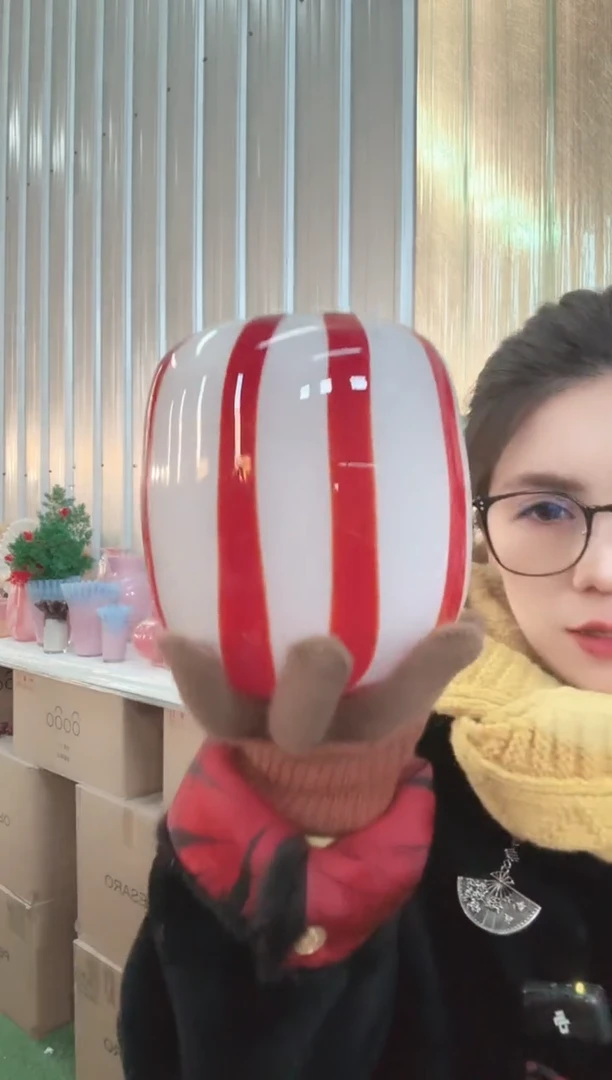 130直播玻璃花瓶