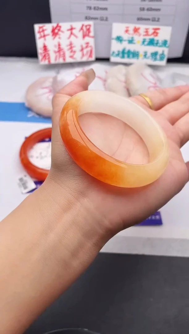 未镶嵌手镯石英质玉j18-HHB52+