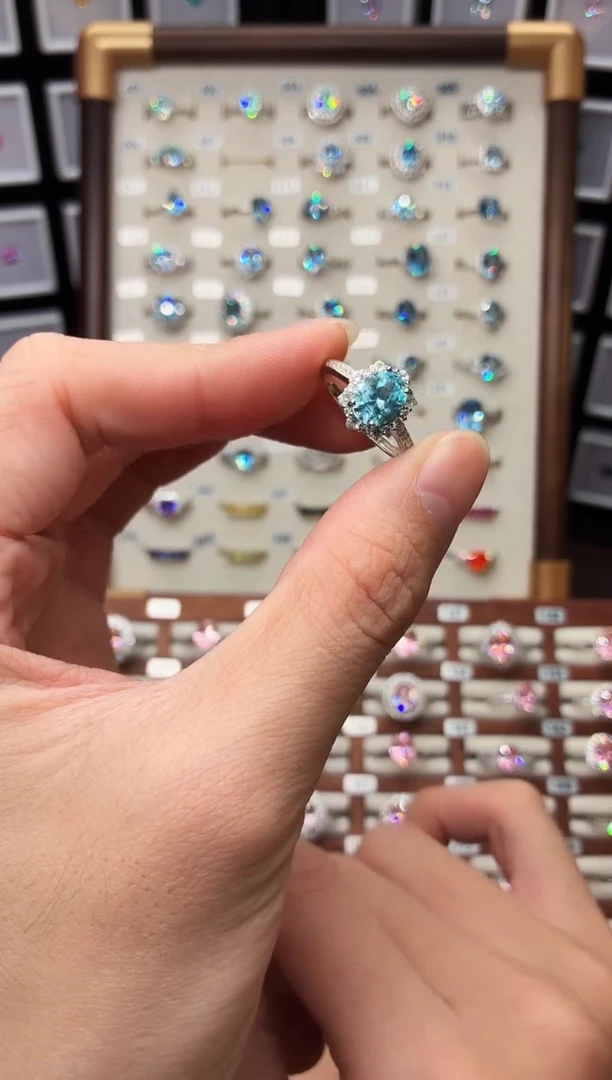 银S925镶嵌戒指海蓝宝石1