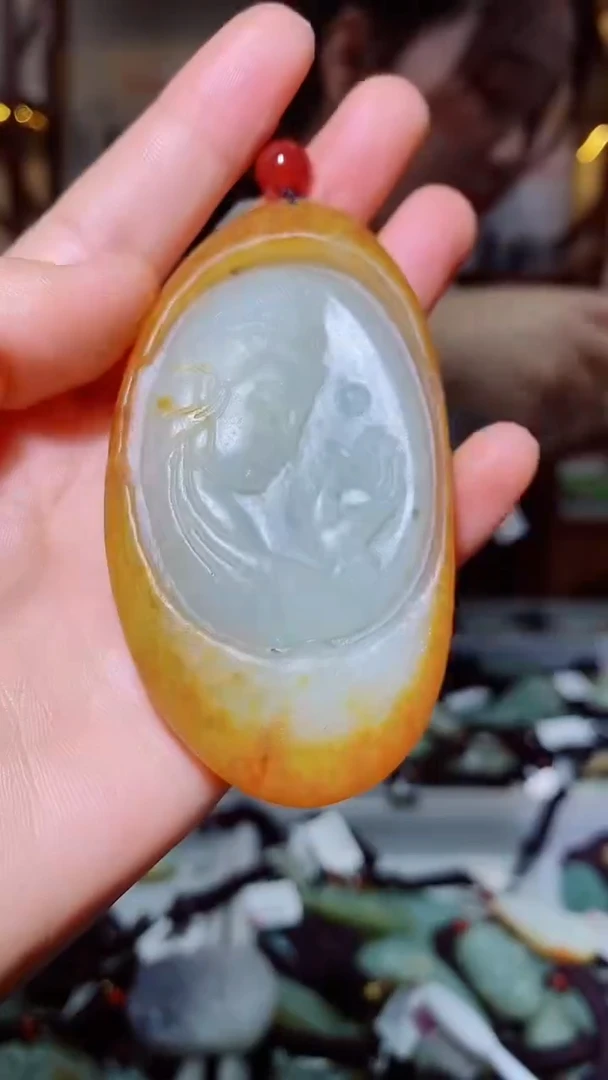 和田玉未镶嵌颈饰1