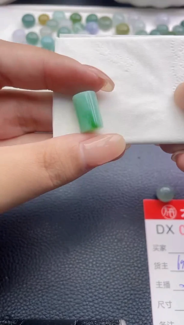 未镶嵌定制翡翠流*猫3489