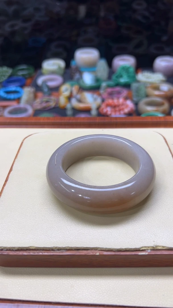 未镶嵌手镯石英质玉小*005