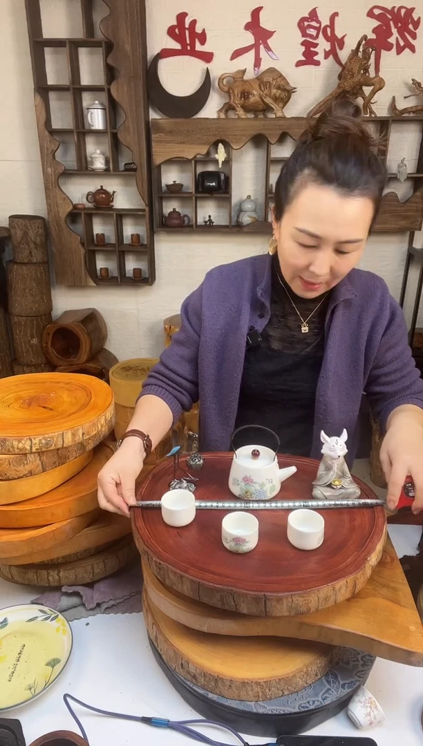 理***官宝子们有任何需求，想要什么尺寸形状都可以打在屏幕上