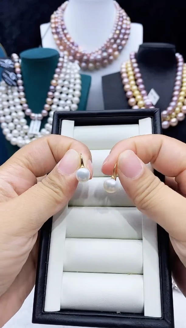 未镶嵌淡水珍珠耳饰珍珠耳饰