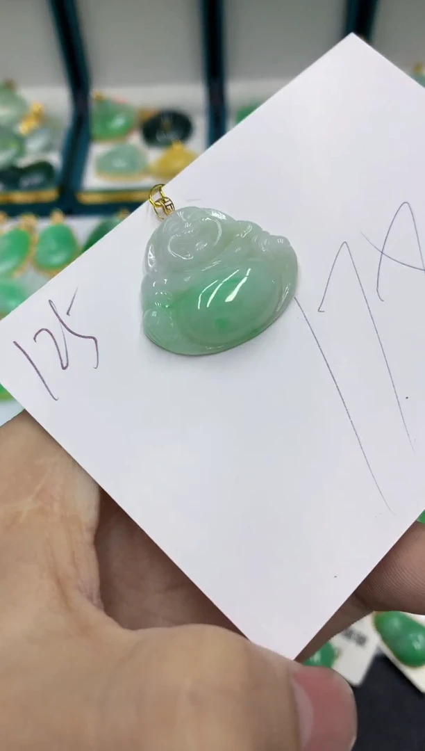 【闪购商品】翡翠颈饰18K金镶嵌号链接
