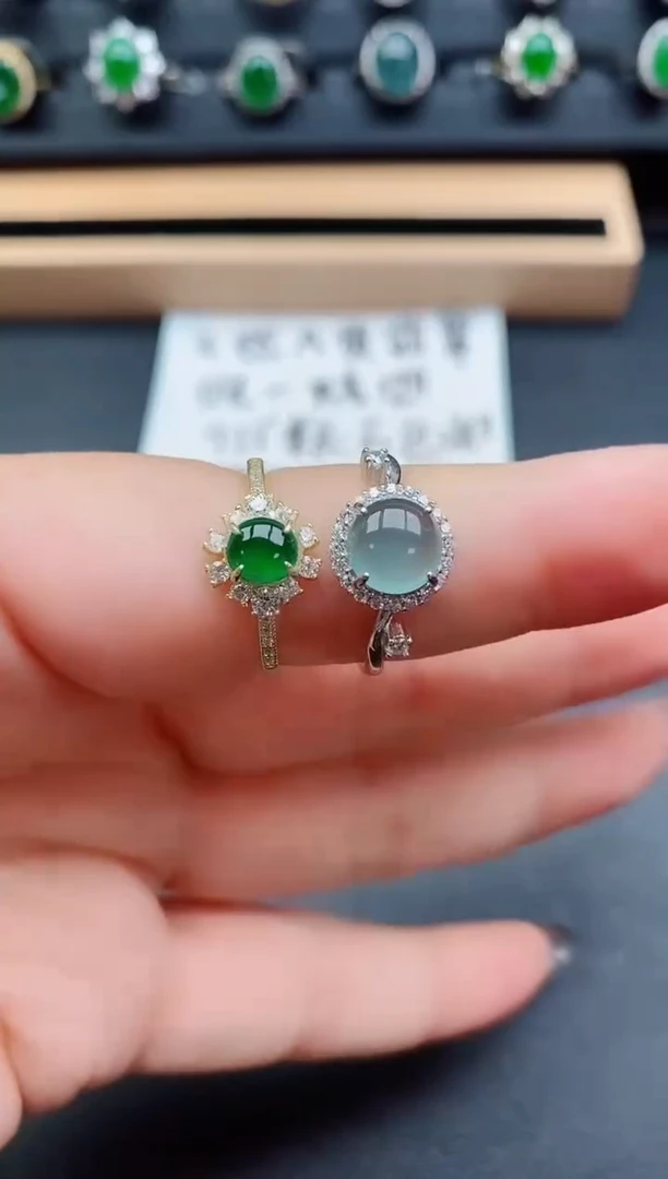 翡翠戒指银S925镶嵌85000