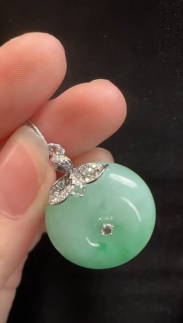 颈饰18K金镶嵌翡翠925平安扣一个