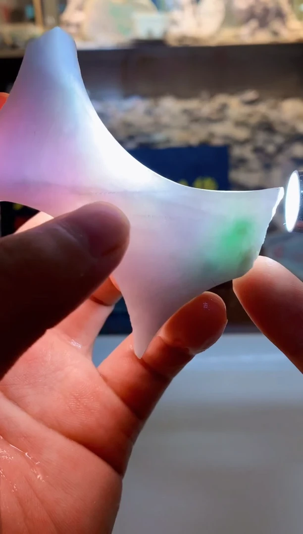 翡翠未镶嵌颈饰0朱0翡翠珠宝202