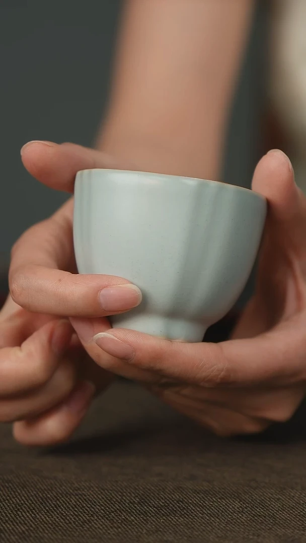 微微瑕四角平底杯主人杯