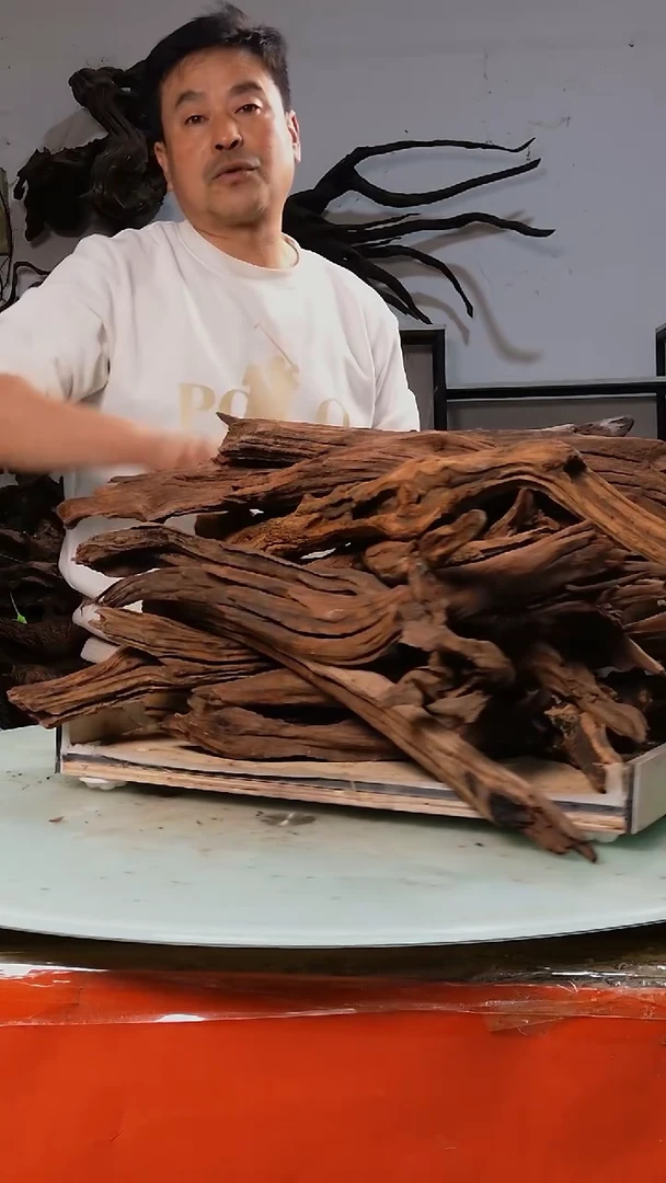 【闪购商品】木随机发货一筐枝条10斤49.9