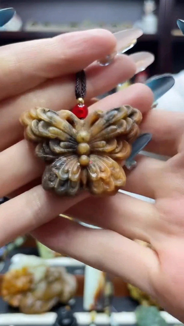 未镶嵌岫玉吊坠·