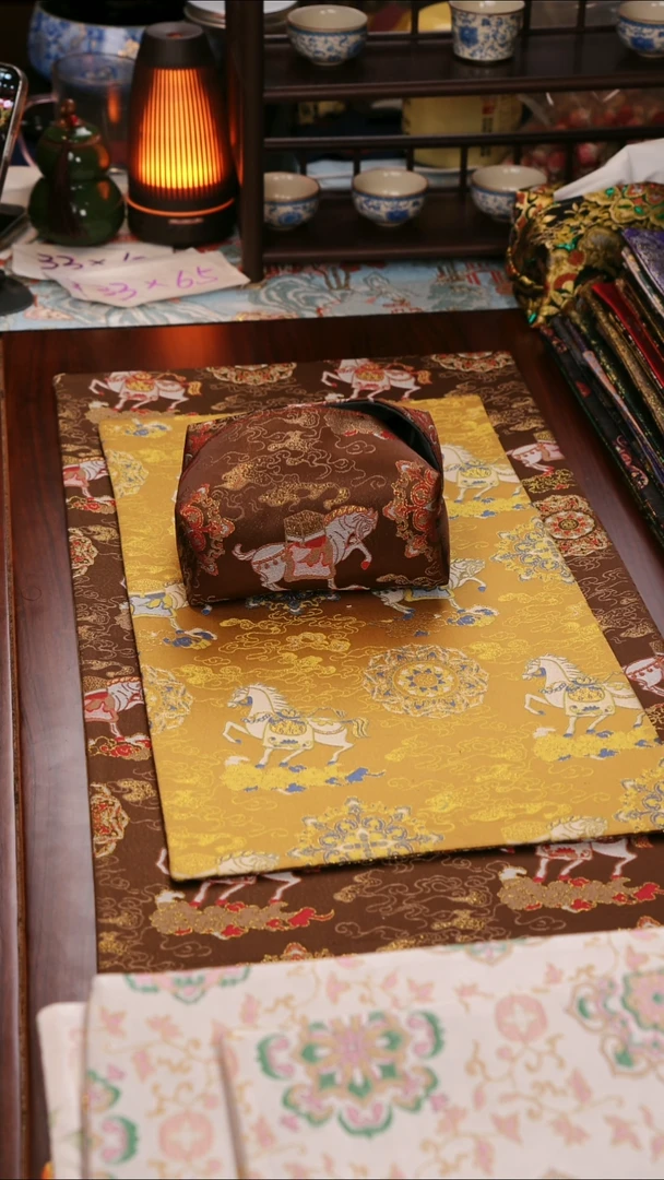 【小马宝相花咖纸巾套长16宽10高7】