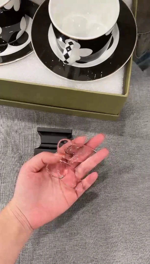 【闪购商品】杯H844--------------