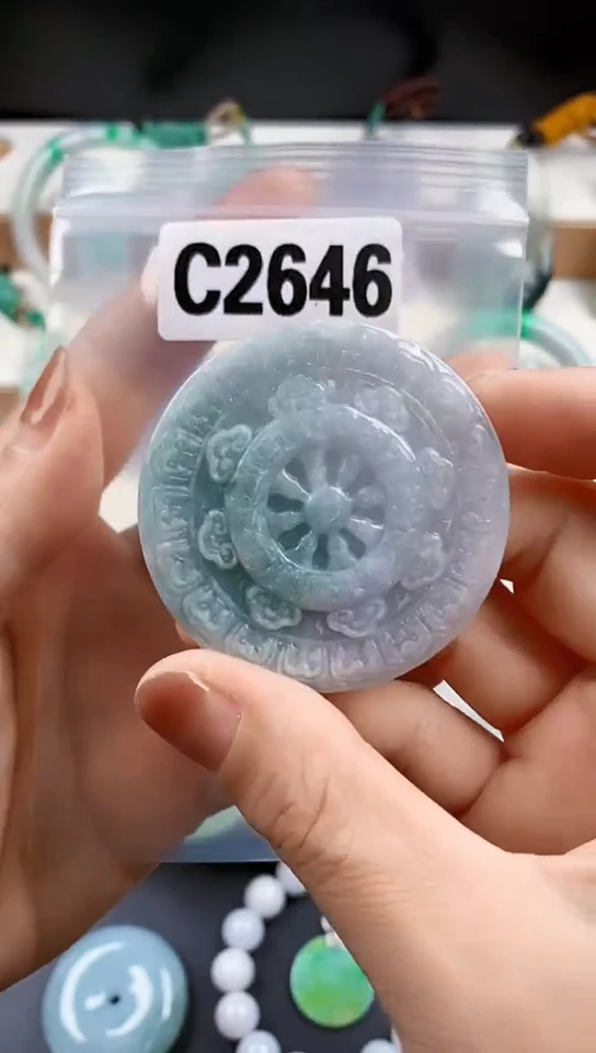 颈饰未镶嵌翡翠天然翡翠吊坠挂件