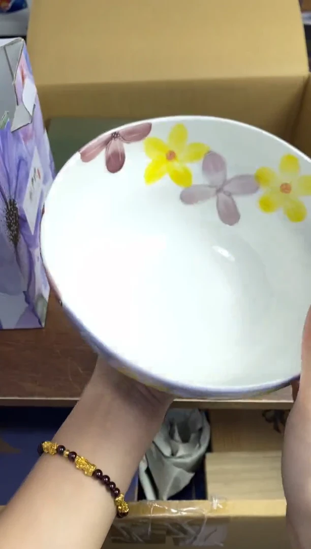 【闪购商品】瓷片隆莲瓷器欢迎大家