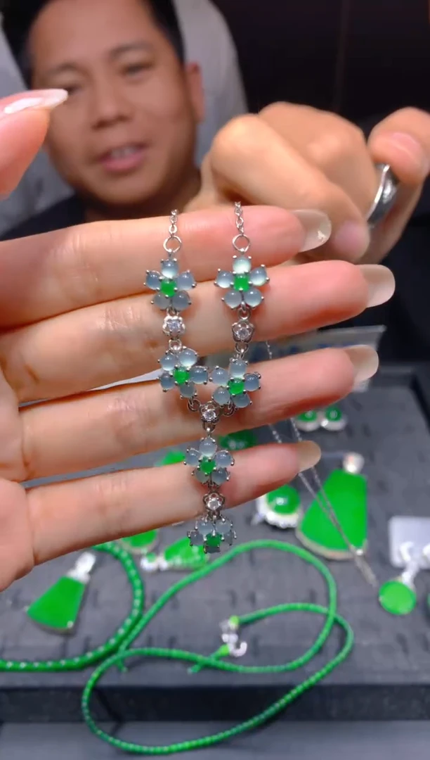 未镶嵌定制翡翠230多样性发货（发其一）