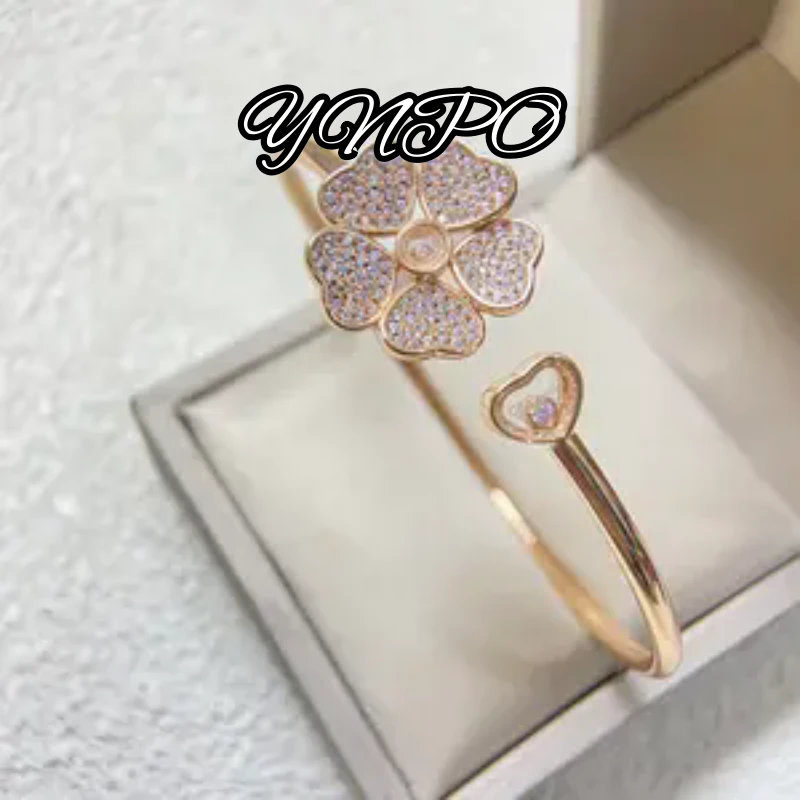 简约 经典 五爱心手镯